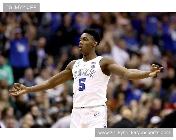 NBA球星巴雷特成长轨迹分析及未来潜力探讨 NBA球星巴雷特成长轨迹分析及未来潜力探讨